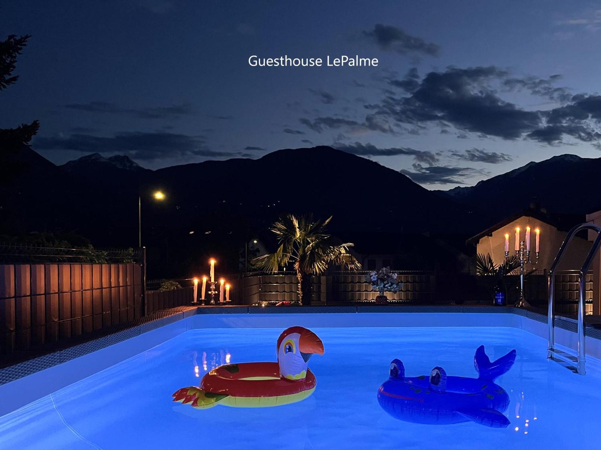 Guesthouse Le Palme Postal / Burgstall Exterior foto